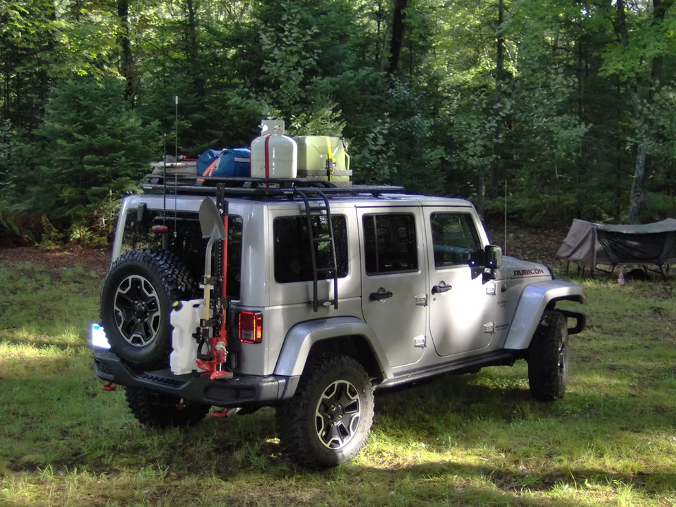 JKU 4-door roof rack (short) Maximus-3