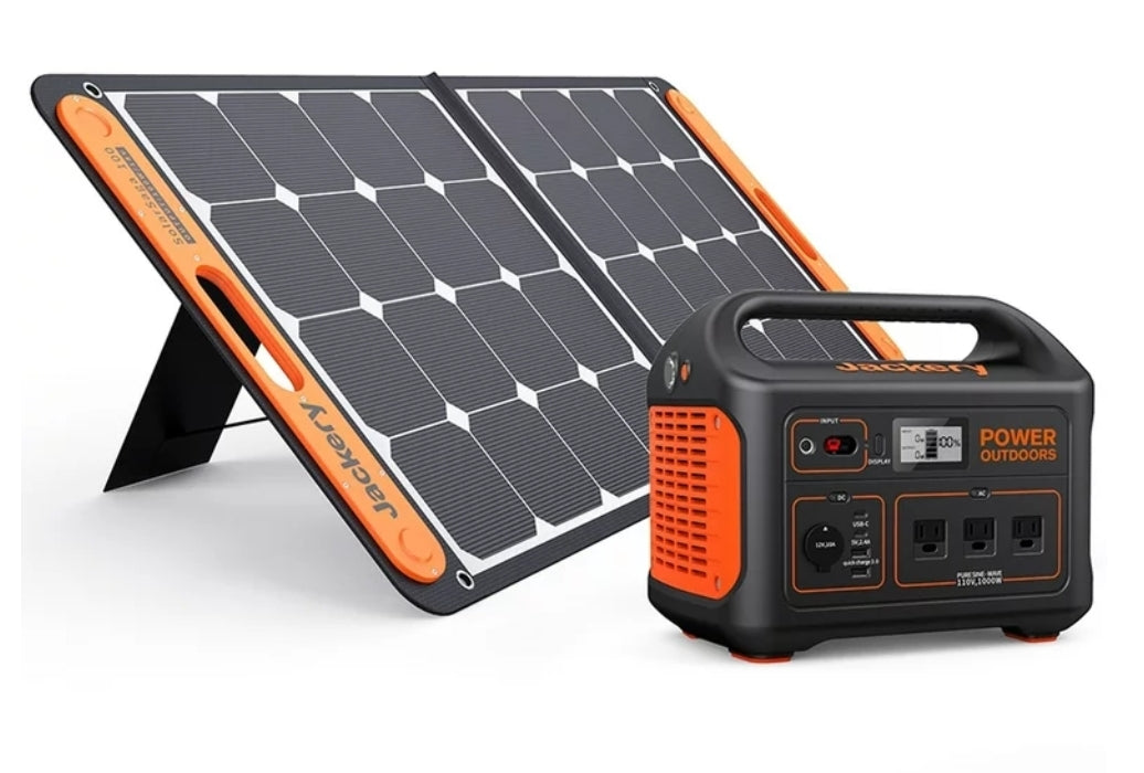 Jackery explorer 1000 with 100W solar panel